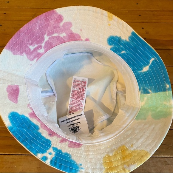 Walt Disney World Tie-Dye Spirit Jersey Bucket Hat - Picture 6 of 7